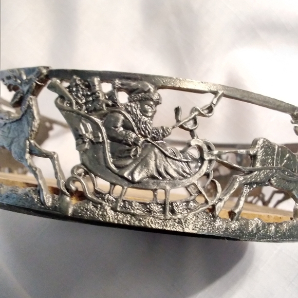 Vintage Pewter Santa Reindeer Sleigh Candle Holder - Picture 7 of 7